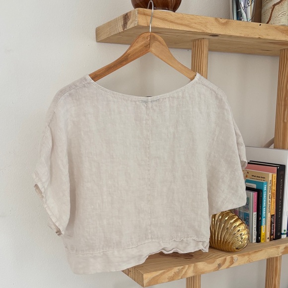 Linen Crop Top - Picture 3 of 6